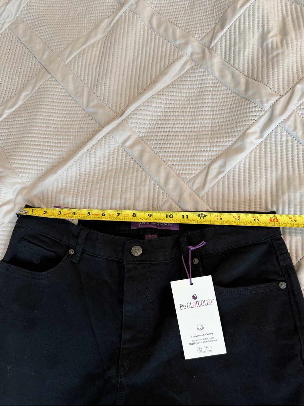 Gloria Vanderbilt Black Straight Leg Jeans - Picture 3 of 10